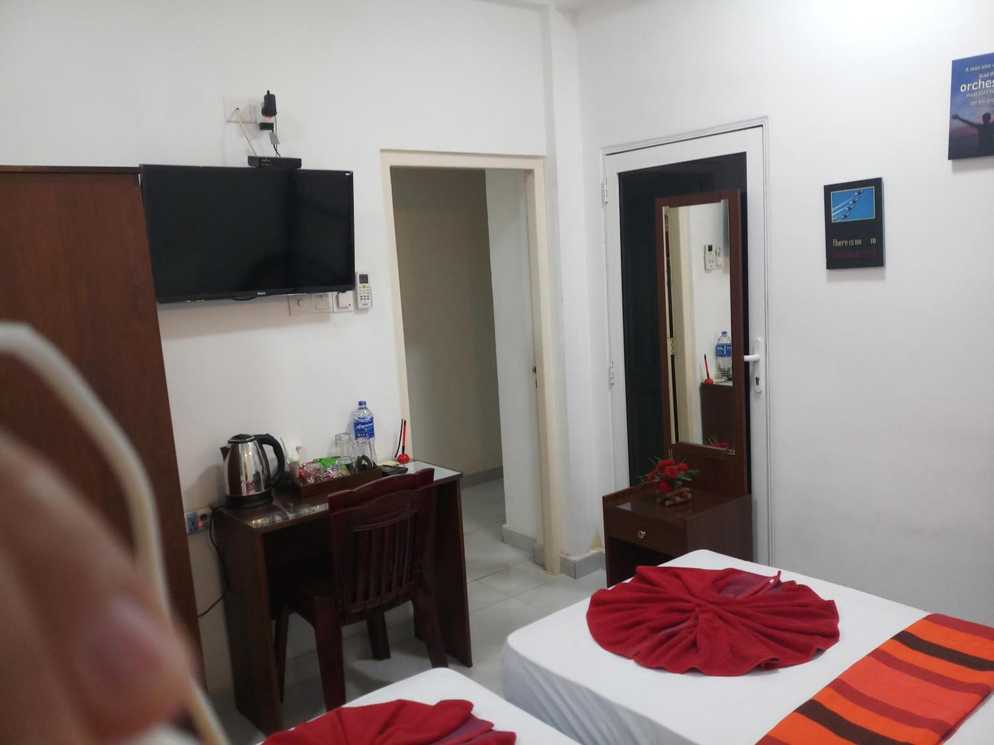 Wish Seaside, Near Durdans & Vasan Eye Care Hospital, 3 *